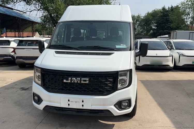 Used JMC Fushun 2022 2.0T Manual Multi-Function Passenger Vehicle Short Wheelbase Mid-Height Roof 6-Seater Exterior 1