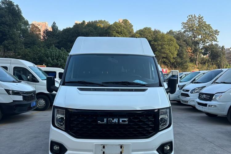 Used JMC Fushun 2022 2.0T Manual Multi-Function Passenger Vehicle Short Wheelbase Mid-Height Roof 6-Seater Exterior 1
