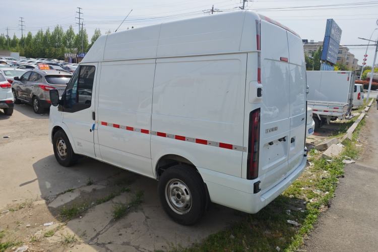 Used JMC Fushun 2022 2.0T Manual Van Short Wheelbase Mid-Height Roof 3-Seater Exterior 2