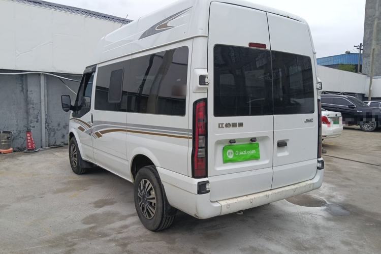 Used JMC Fushun 2022 2.0T Manual Multi-Function Passenger Vehicle Short Wheelbase Mid-Height Roof 6-Seater Exterior 3