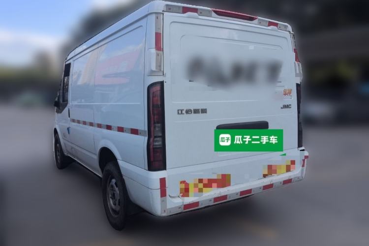 Used JMC Fushun 2022 2.0T Manual Van Short Wheelbase Low Roof 3-Seater Exterior 3