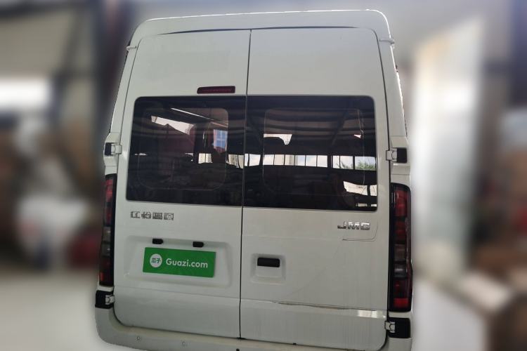 Used JMC Fushun 2022 2.0T Manual Multi-Function Passenger Vehicle Mid-Range High Roof 6-7 Seats Exterior 4