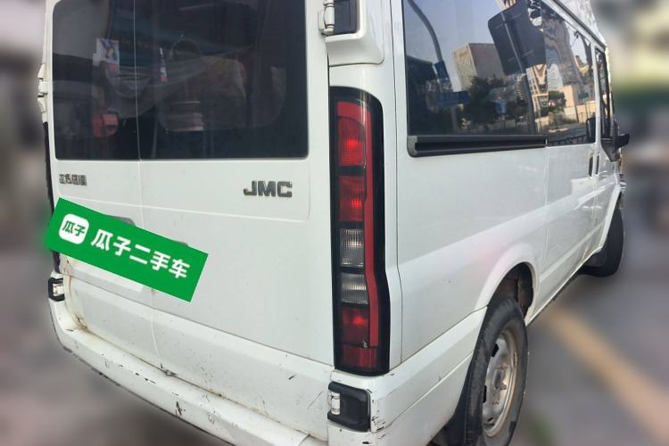 Used JMC Fushun 2022 2.0T Manual Multi-Function Passenger Vehicle Short Wheelbase Mid-Height Roof 6-Seater Exterior 5