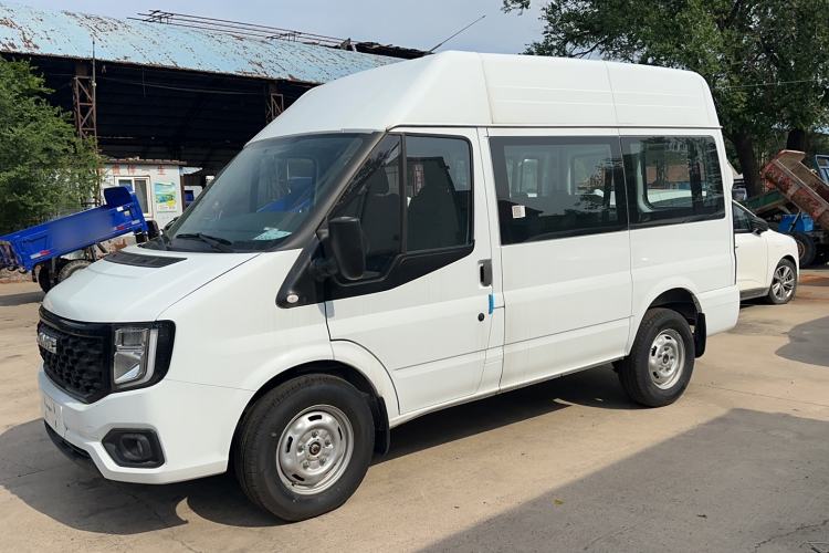 Used JMC Fushun 2022 2.0T Manual Multi-Function Passenger Vehicle Short Wheelbase Mid-Height Roof 6-Seater Exterior 5