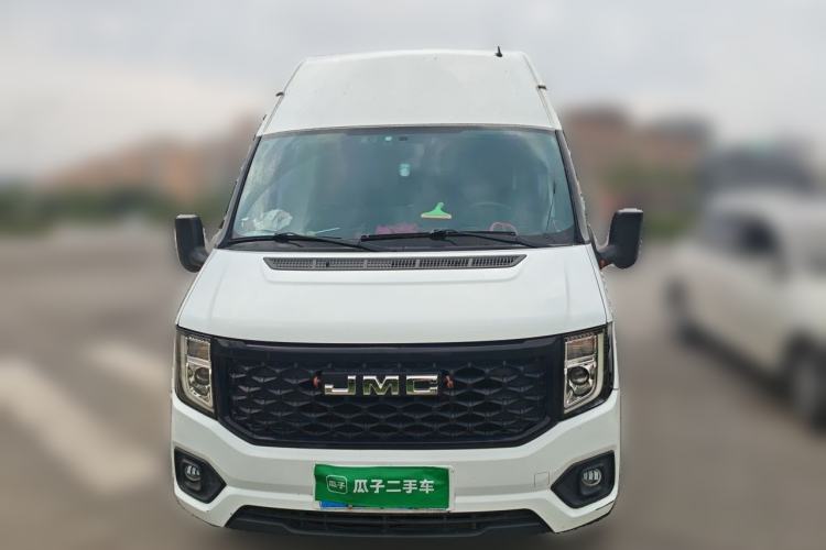 Used JMC Fushun 2022 2.0T Manual Multi-Function Passenger Vehicle Mid-Roof 6-7 Seater Front