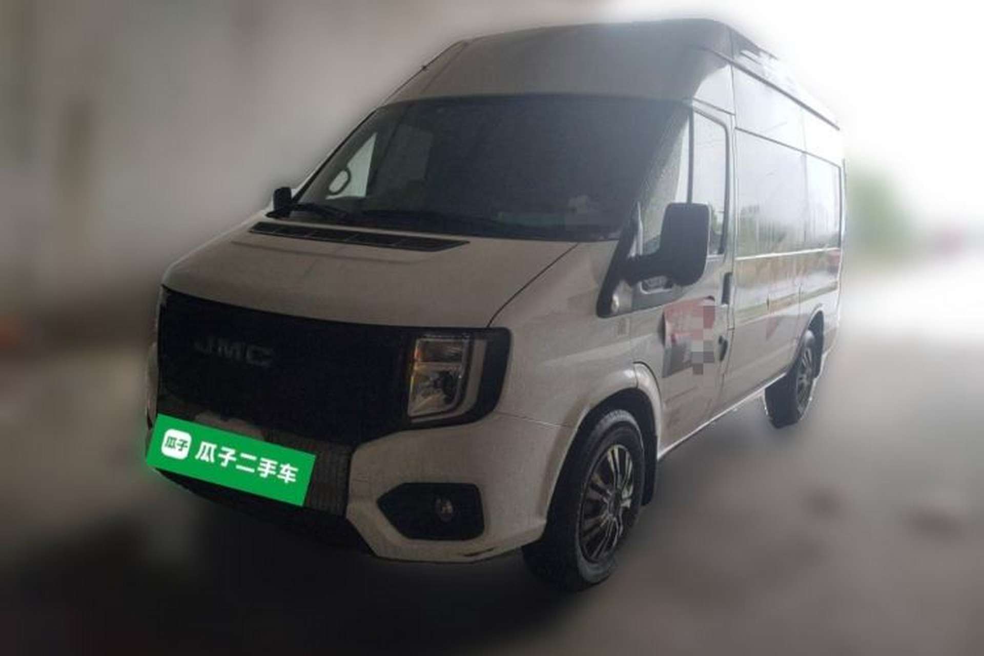 Used JMC Fushun 2022 2.0T Manual Van with Mid-Roof High Roof and 3 Seats Front Left 45 Deg