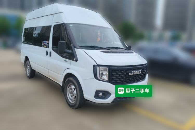 Used JMC Fushun 2022 2.0T Manual Multi-Function Passenger Vehicle Mid-Roof 6-7 Seater Front Right 45 Deg