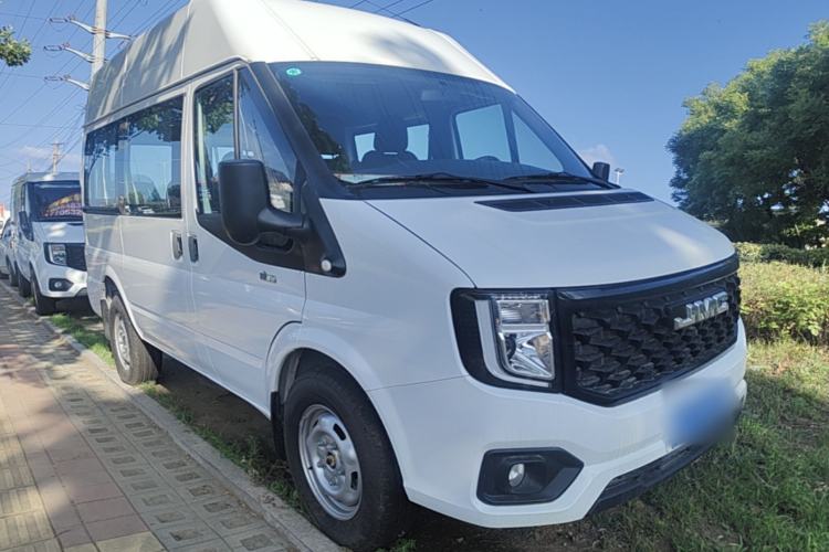 Used JMC Fushun 2022 2.0T Manual Multi-Function Passenger Vehicle Short Wheelbase Mid-Height Roof 6-Seater Front Right 45 Deg