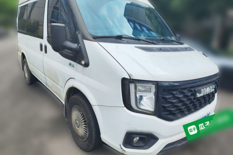 Used JMC Fushun 2022 2.0T Manual Multi-Function Passenger Vehicle Short Wheelbase Mid-Height Roof 6-Seater Front Right 45 Deg