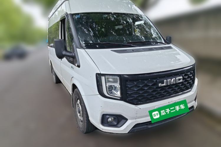 Used JMC Fushun 2022 2.0T Manual Multi-Function Passenger Vehicle Mid-Range High Roof 6-7 Seats Front Right 45 Deg