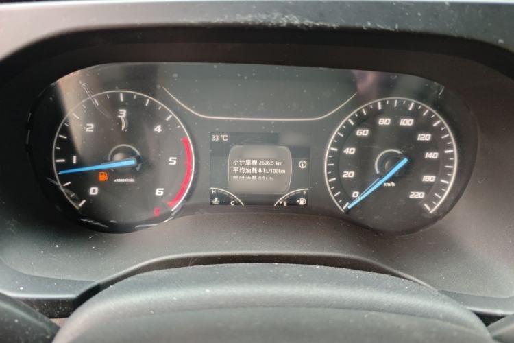 Used JMC Fushun 2022 2.0T Manual Multi-Function Passenger Vehicle Mid-Range High Roof 6-7 Seats Instrument Cluster