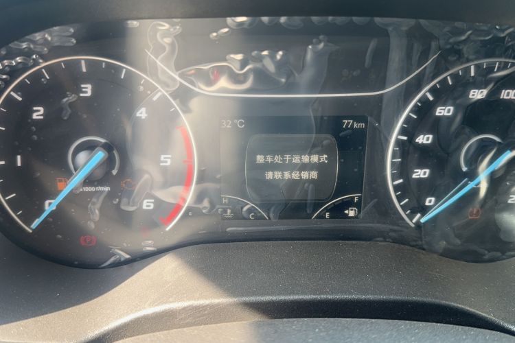 Used JMC Fushun 2022 2.0T Manual Multi-Function Passenger Vehicle Short Wheelbase Mid-Height Roof 6-Seater Odometer Close Up