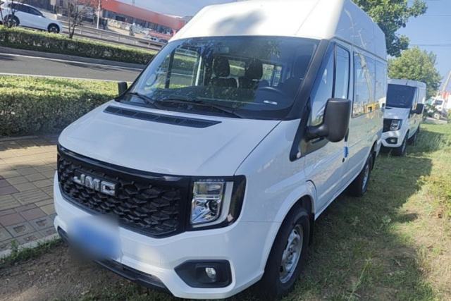 Used JMC Fushun 2022 2.0T Manual Multi-Function Passenger Vehicle Short Wheelbase Mid-Height Roof 6-Seater