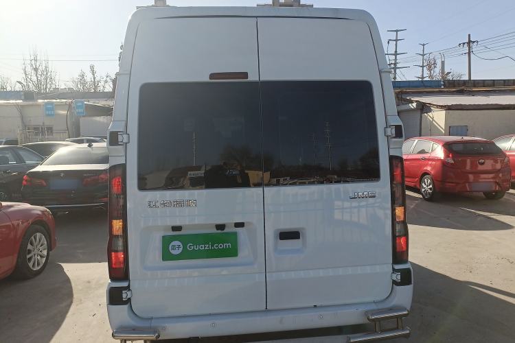 Used JMC Fushun 2022 2.0T Manual Multi-Function Passenger Vehicle Short Wheelbase Mid-Height Roof 6-Seater Rear