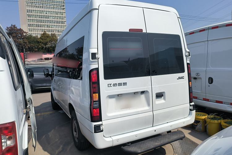 Used JMC Fushun 2022 2.0T Manual Multi-Function Passenger Vehicle Mid-Range High Roof 6-7 Seats Rear Left 45 Deg