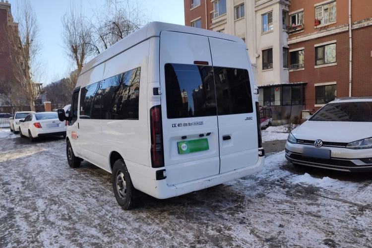Used JMC Fushun 2022 2.0T Manual Multi-Function Passenger Vehicle Mid-Range High Roof 6-7 Seats Rear Left 45 Deg