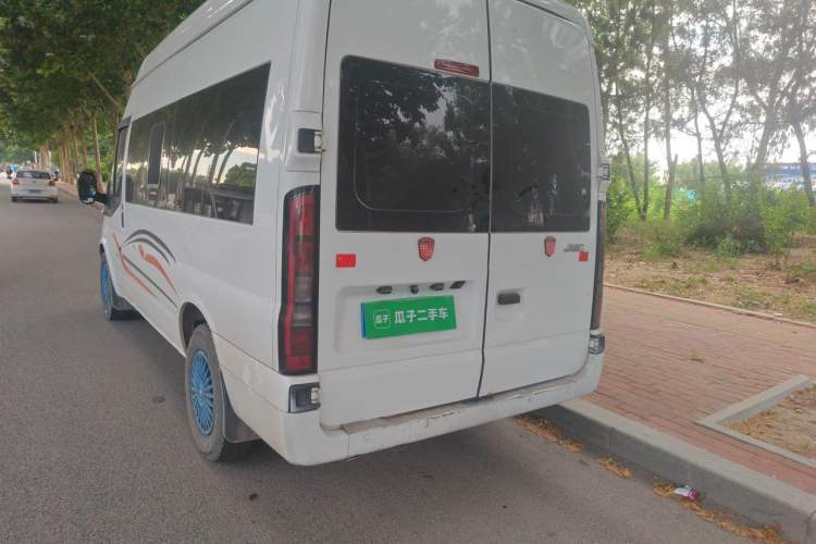 Used JMC Fushun 2022 2.0T Manual Multi-Function Passenger Vehicle Mid-Range High Roof 6-7 Seats Rear Left 45 Deg