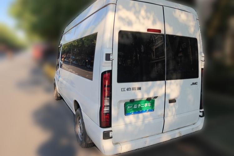 Used JMC Fushun 2022 2.0T Manual Multi-Function Passenger Vehicle Mid-Range High Roof 6-7 Seats Rear Left 45 Deg