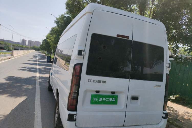 Used JMC Fushun 2022 2.0T Manual Multi-Function Passenger Vehicle Mid-Range High Roof 6-7 Seats Rear Left 45 Deg