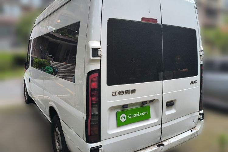 Used JMC Fushun 2022 2.0T Manual Multi-Function Passenger Vehicle Mid-Range High Roof 6-7 Seats Rear Left 45 Deg