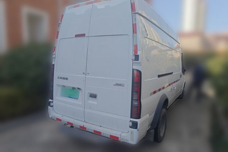 Used JMC Fushun 2022 2.0T Manual Van Long Wheelbase High Roof 3-Seater Rear Right 45 Deg