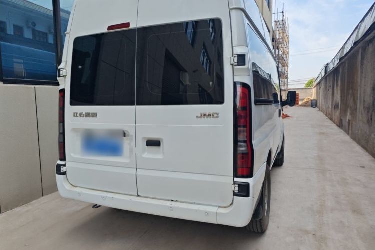 Used JMC Fushun 2022 2.0T Manual Multi-Function Passenger Vehicle Short Wheelbase Mid-Height Roof 6-Seater Rear Right 45 Deg