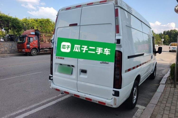 Used JMC Fushun 2022 2.0T Manual Van with Mid-Roof High Roof and 3 Seats Rear Right 45 Deg