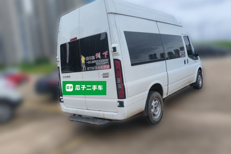 Used JMC Fushun 2022 2.0T Manual Multi-Function Passenger Vehicle Mid-Roof 6-7 Seater Rear Right 45 Deg
