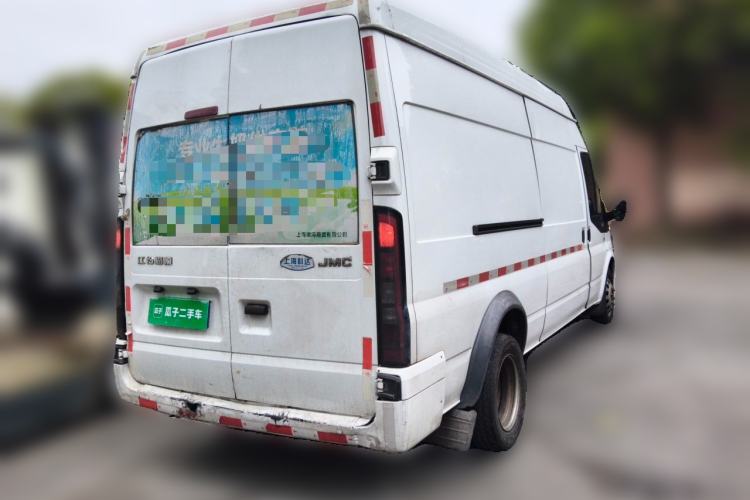 Used JMC Fushun 2022 2.0T Manual Van with Long Wheelbase Mid-Height Roof and 3 Seats Rear Right 45 Deg
