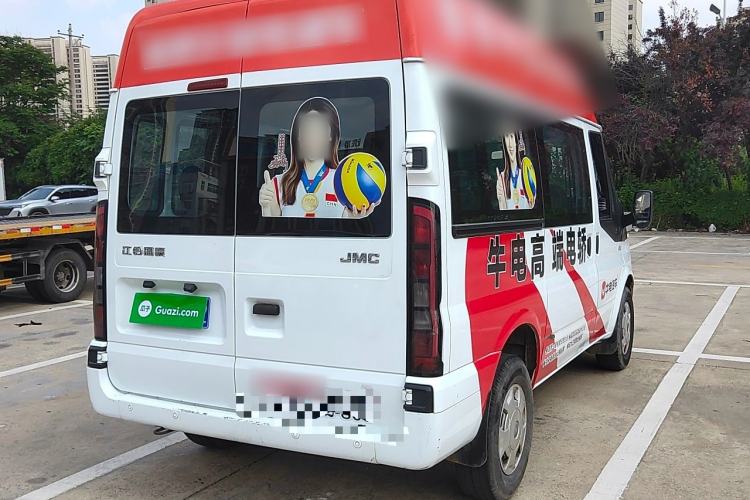 Used JMC Fushun 2022 2.0T Manual Multi-Function Passenger Vehicle Short Wheelbase Mid-Height Roof 6-Seater Rear Right 45 Deg