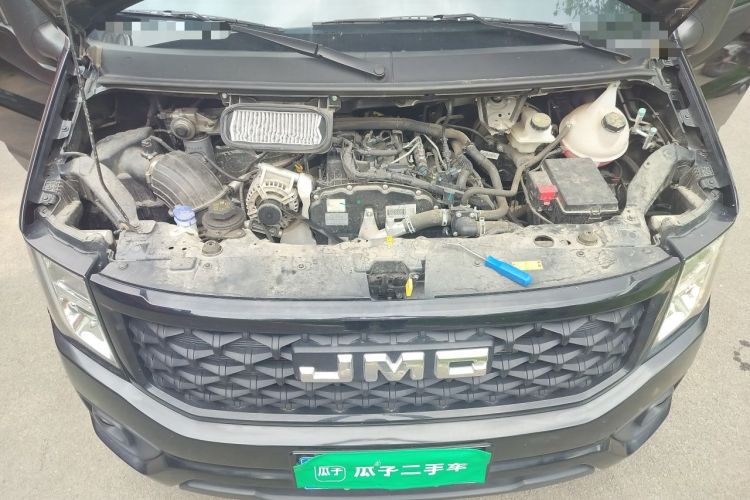 Used JMC Fushun 2023 2.0T Automatic Short-Wheelbase Low-Roof Commercial & Multi-Purpose Passenger Vehicle 6-Seater with Dual-Opening Tailgate Engine Bay