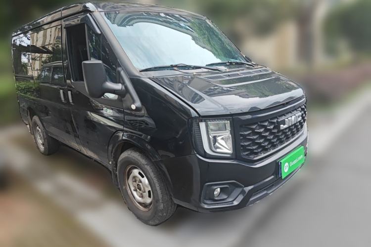 Used JMC Fushun 2023 2.0T Automatic Short-Wheelbase Low-Roof Commercial & Multi-Purpose Passenger Vehicle 6-Seater with Dual-Opening Tailgate Front Right 45 Deg