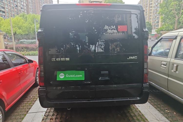 Used JMC Fushun 2023 2.0T Automatic Short-Wheelbase Low-Roof Commercial & Multi-Purpose Passenger Vehicle 6-Seater with Dual-Opening Tailgate Rear