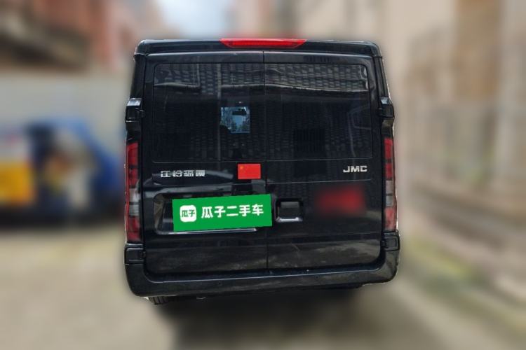 Used JMC Fushun 2023 2.0T Automatic Short-Wheelbase Low-Roof Commercial & Multi-Purpose Passenger Vehicle 6-Seater with Dual-Opening Tailgate Rear