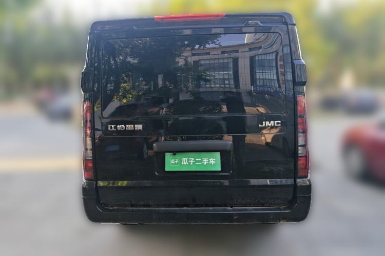 Used JMC Fushun 2023 2.0T Manual Short Wheelbase Low-Roof Commercial Multi-Purpose Passenger Vehicle 6 Seats with Lift-Up Tailgate Rear