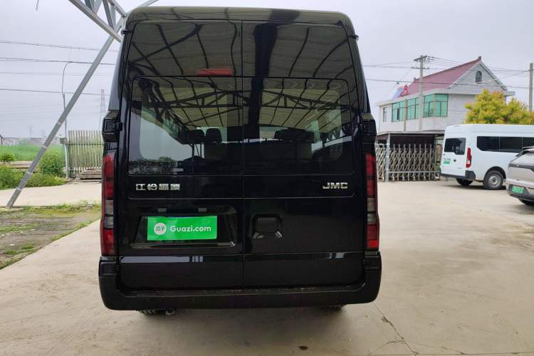 Used JMC Fushun 2023 2.0T Automatic Mid-Range High-Roof Commercial Multi-Purpose 7-Seater Passenger Vehicle Rear
