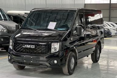 Used JMC Fushun 2023 2.0T Automatic Short-Wheelbase Low-Roof Commercial & Multi-Purpose Passenger Vehicle 6 Seats with Lift-Up Tailgate