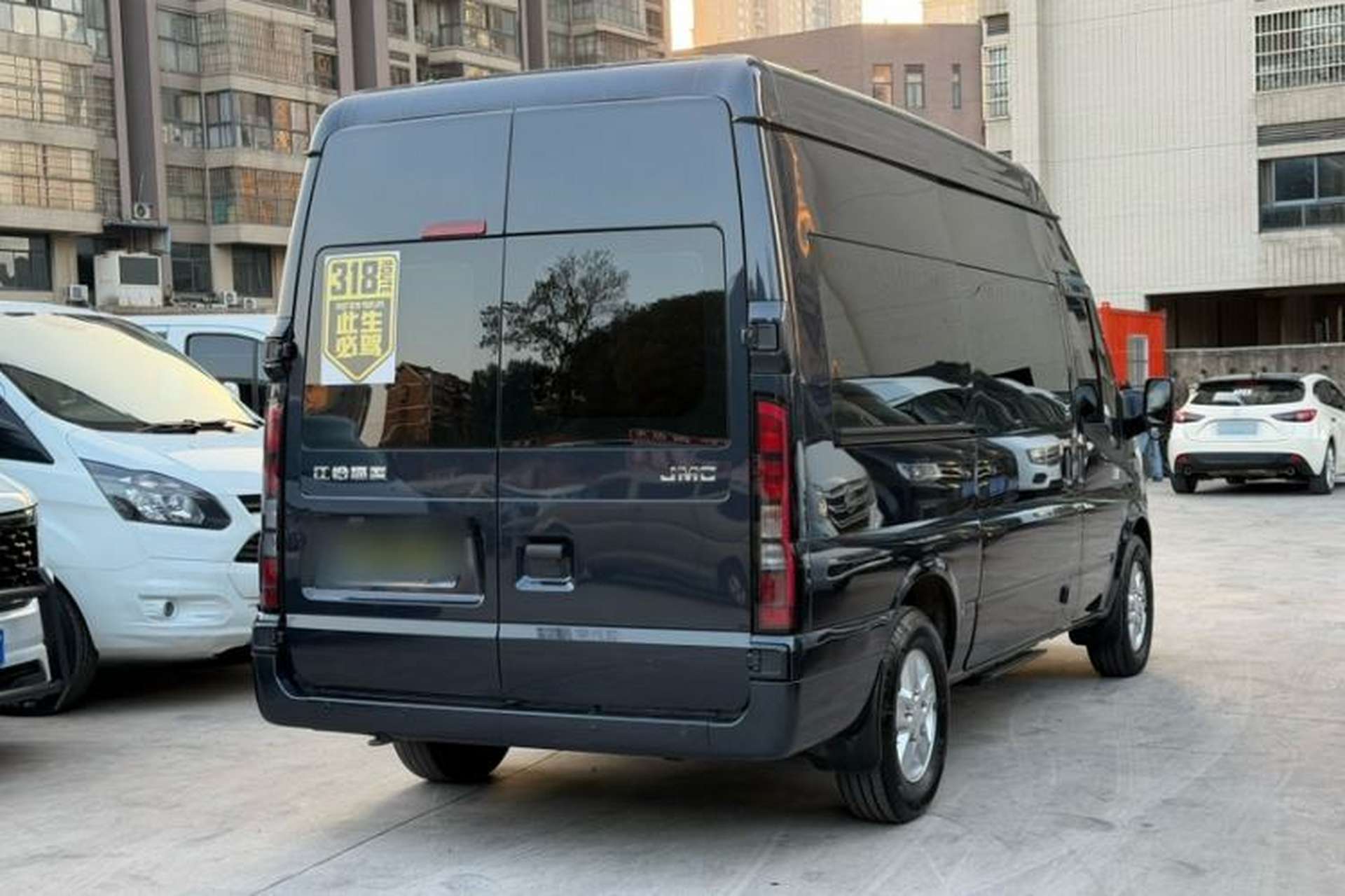 Used JMC Fushun 2023 2.0T Manual Mid-Roof Mid-Height Passenger Version Business-Class 9-Seater (Non-Commercial) Exterior 6