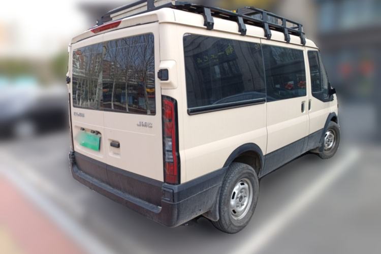 Used JMC Fushun 2023 2.0T Manual Short-Wheelbase Low-Roof Commercial Multi-Purpose Passenger Vehicle 6 Seats with Dual-Opening Tailgate Rear Right 45 Deg