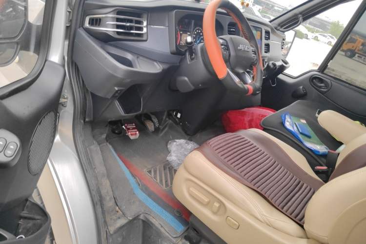 Used JMC Fushun  Driver Seat