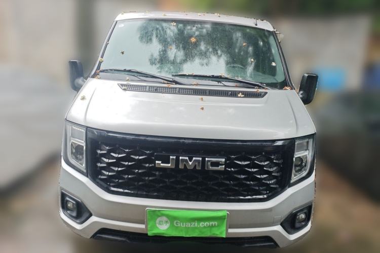 Used JMC Fushun 2023 2.0T Manual Short-Wheelbase Low-Roof Commercial Multi-Purpose Passenger Vehicle 6 Seats with Dual-Opening Tailgate Front