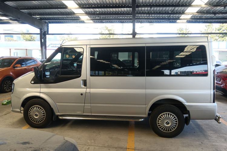 Used JMC Fushun 2023 2.0T Manual Short Wheelbase Low-Roof Commercial Multi-Purpose Passenger Vehicle 6 Seats with Lift-Up Tailgate Left Side