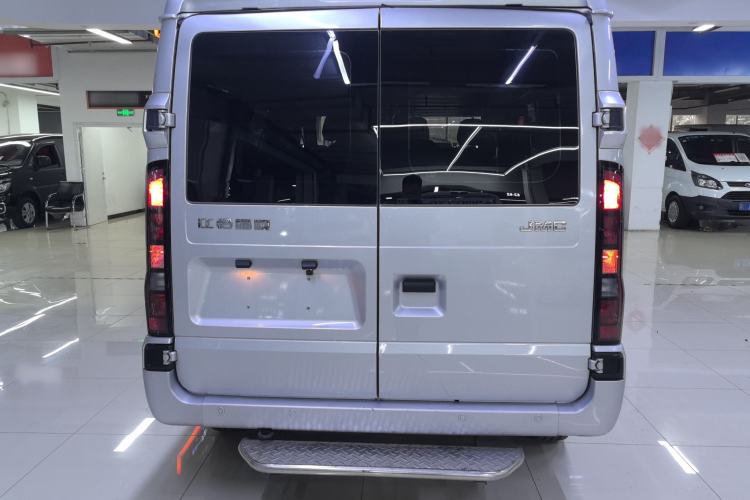 Used JMC Fushun 2023 2.0T Manual Short-Wheelbase Low-Roof Commercial Multi-Purpose Passenger Vehicle 6 Seats with Dual-Opening Tailgate Rear