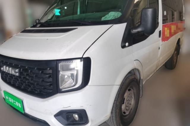 Used JMC Fushun 2023 2.0T Manual Short-Wheelbase Low-Roof Commercial Van 2/3 Seats with Lift-Up Tailgate