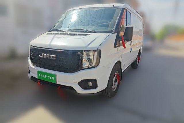 Used JMC Fushun 2023 2.0T Automatic Short-Wheelbase Low-Roof Commercial Van 2/3 Seats with Dual-Opening Tailgate