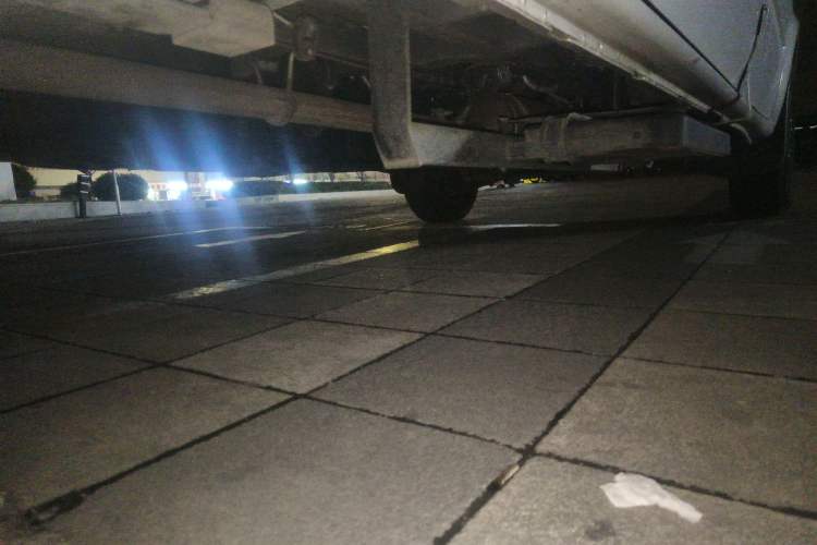 Used JMC Fushun 2023 2.0T Manual Mid-axle Mid-roof Business-Class 9-Seater (Non-Commercial) Chassis Rear Right