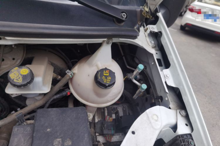 Used JMC Fushun  Engine Bay Left