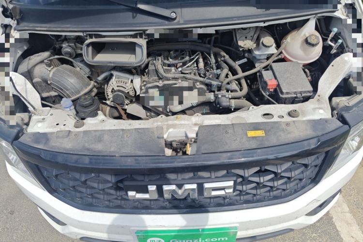 Used JMC Fushun 2023 2.0T Manual Diesel Long-Wheelbase High-Roof Business Van with Dual Rear Tires 6–9 Seats Engine Bay