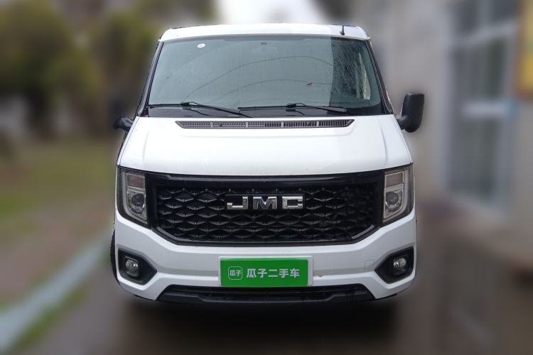 Used JMC Fushun 2023 2.0T Automatic Short-Wheelbase Low-Roof Commercial Van 2/3 Seats with Dual-Opening Tailgate Exterior 1