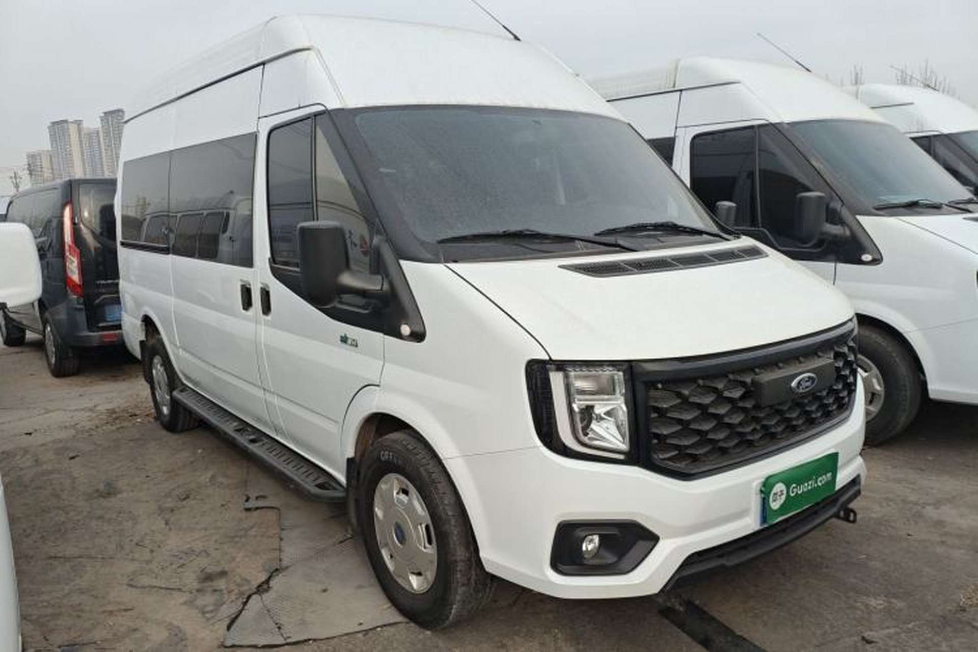 Used JMC Fushun 2023 2.0T Automatic Mid-Range High-Roof Commercial Multi-Purpose 7-Seater Passenger Vehicle Exterior 1